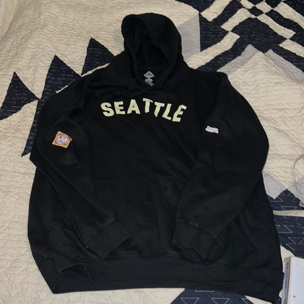 MLB Stitches Negro Baseball League Museum Seattle black hoodie 2X